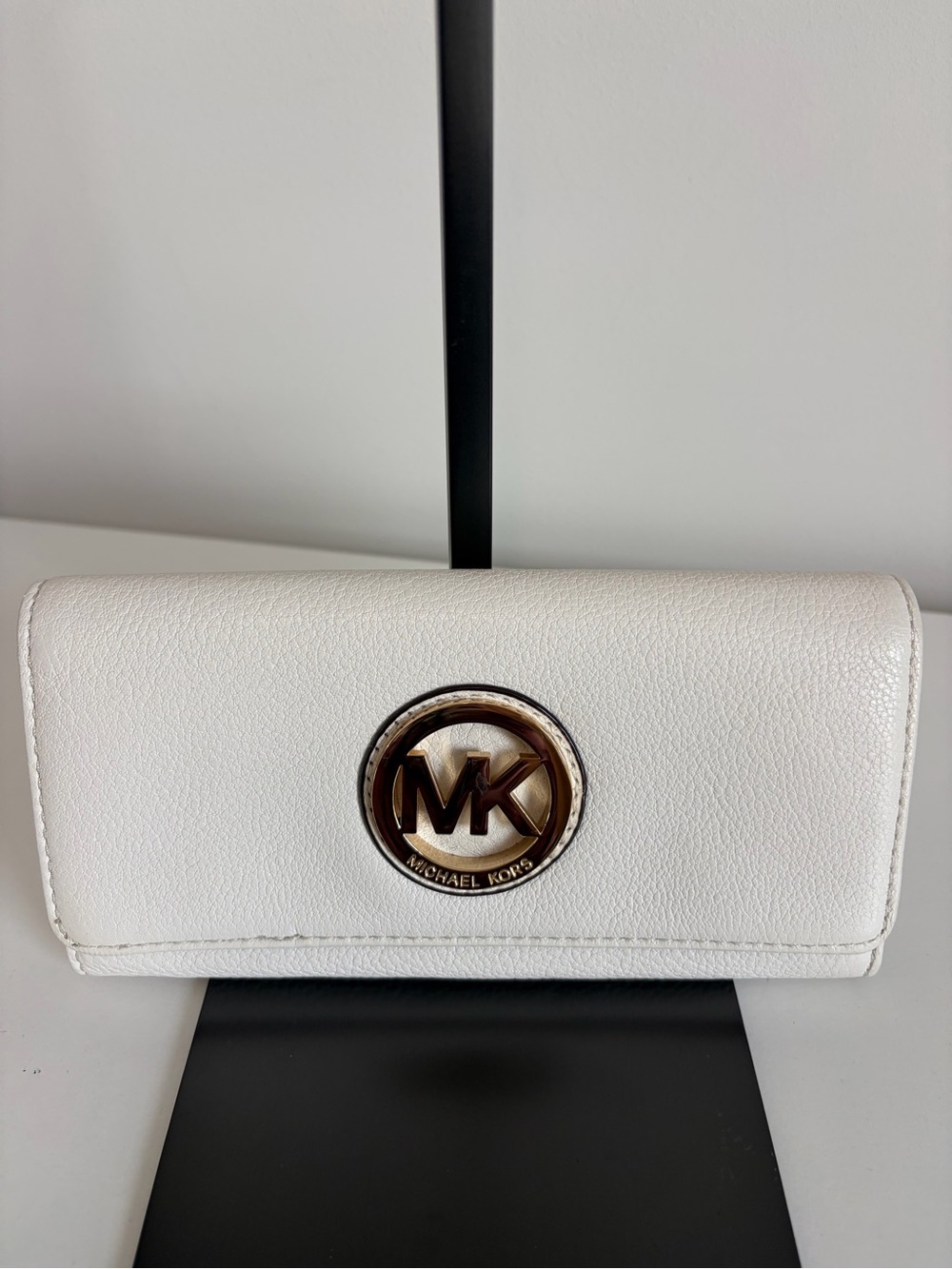 Michael Kors Fulton Flap Continental Pebble Leather Wallet